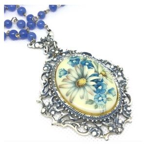 Vintage Large Floral Pendant Necklace